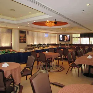 signature-inn-hotel-al-rigga.sharjah-hotels.com/