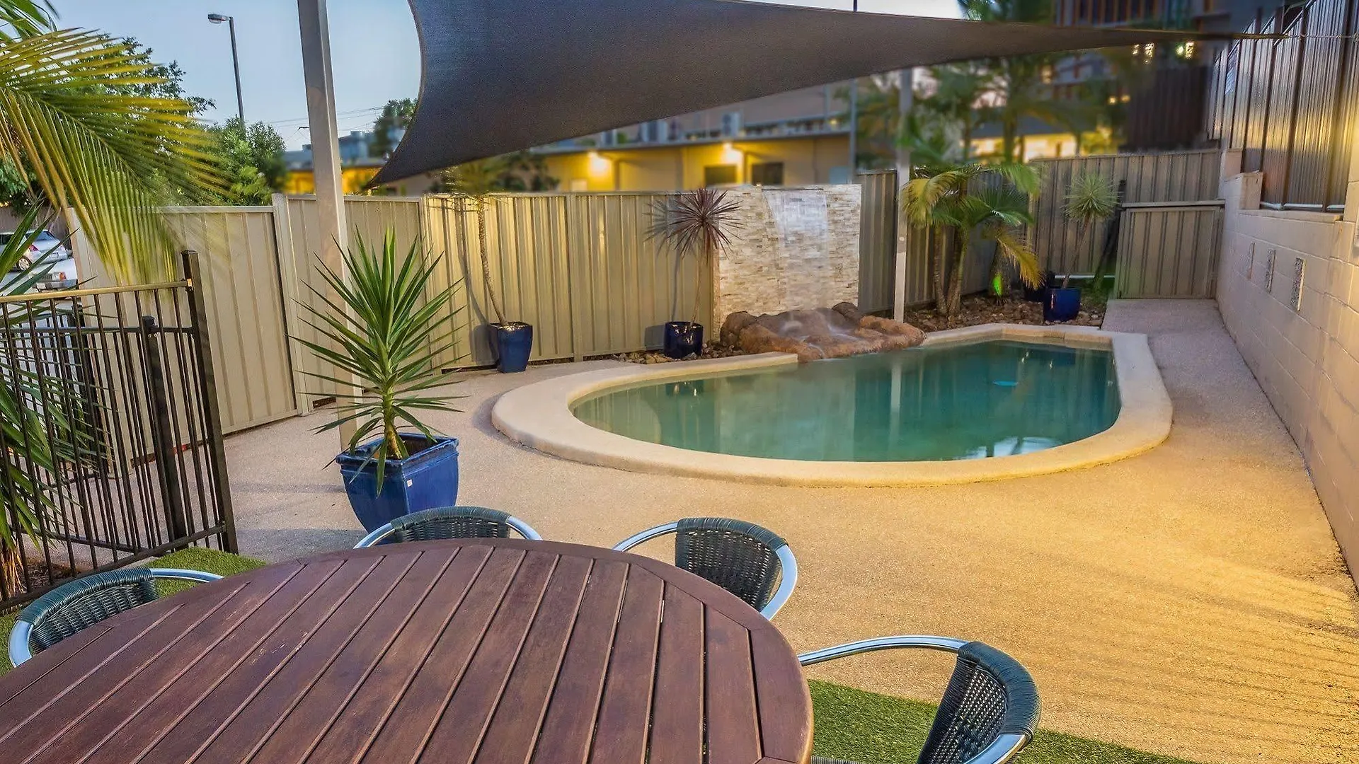 Nambour Heights Motel Avustralya